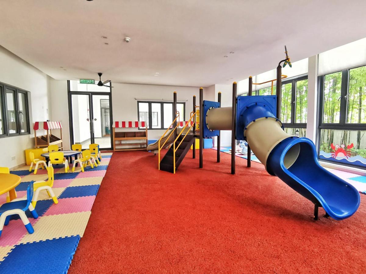 Yussy 2 Bedrooms Condo At R&F Princess Cove جوهر بهرو المظهر الخارجي الصورة
