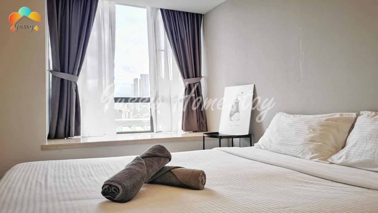 Yussy 2 Bedrooms Condo At R&F Princess Cove جوهر بهرو المظهر الخارجي الصورة