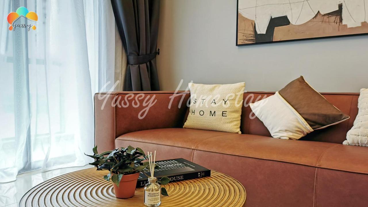 Yussy 2 Bedrooms Condo At R&F Princess Cove جوهر بهرو المظهر الخارجي الصورة