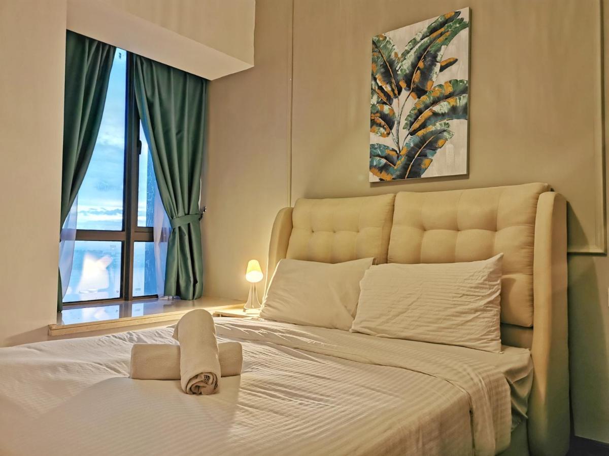 Yussy 2 Bedrooms Condo At R&F Princess Cove جوهر بهرو المظهر الخارجي الصورة