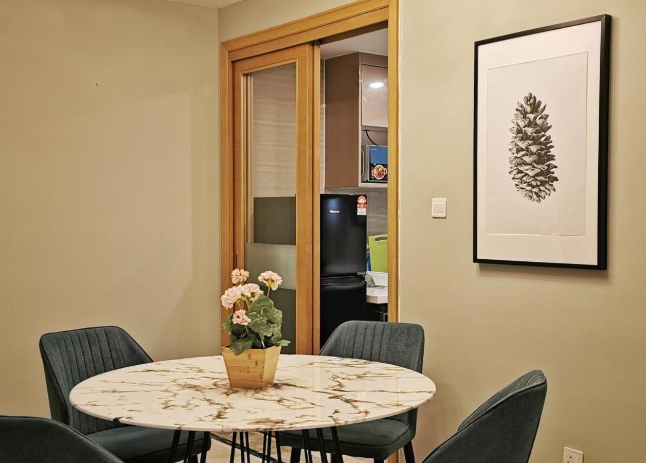 Yussy 2 Bedrooms Condo At R&F Princess Cove جوهر بهرو المظهر الخارجي الصورة