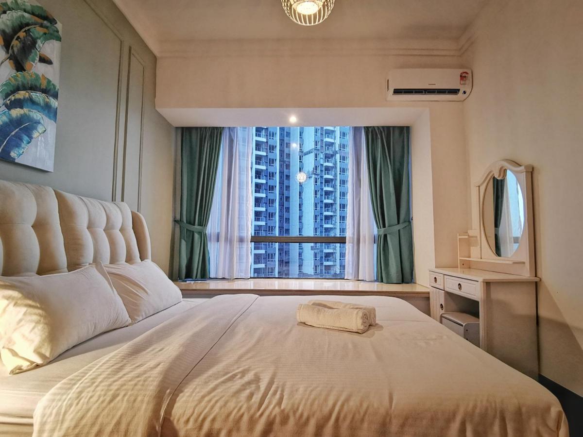Yussy 2 Bedrooms Condo At R&F Princess Cove جوهر بهرو المظهر الخارجي الصورة